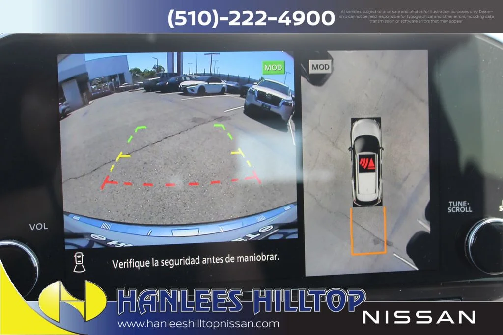 Used 2023 Gray Nissan SL image 29