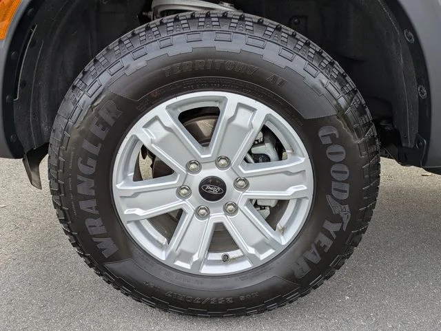 New 2026 Oxford White Ford XL image 11