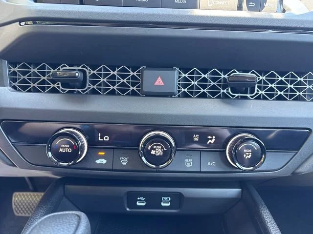 2025 Honda Accord LX - Photo 67