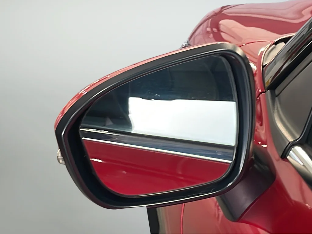 Used 2024 Red Mitsubishi SE image 43