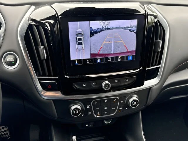 Used 2022 Red Chevrolet RS image 18