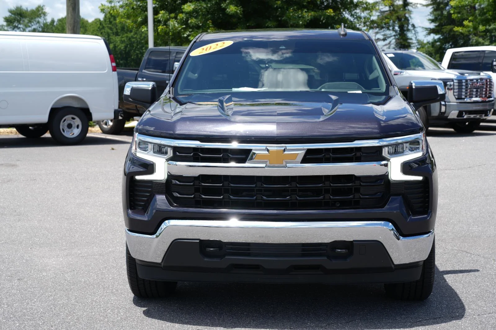 Used 2022 Dark Ash Metallic Chevrolet LT (2FL) image 2