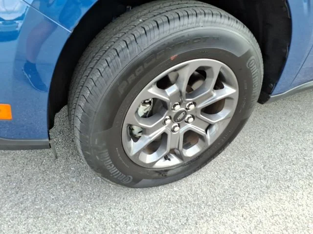 Used 2024 Blue Ford XLT image 19