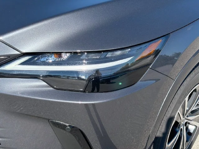 New 2026 Cloudburst Gray Lexus PREMIUM image 9