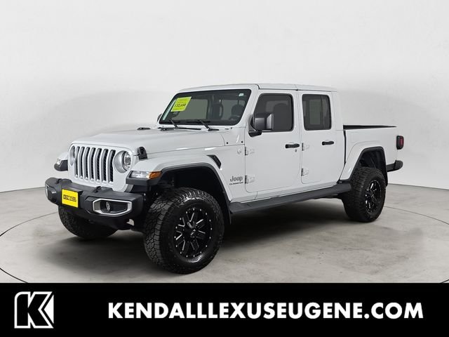 Pre-Owned 2020 Jeep Gladiator Overland 4WD 4D Crew Cab