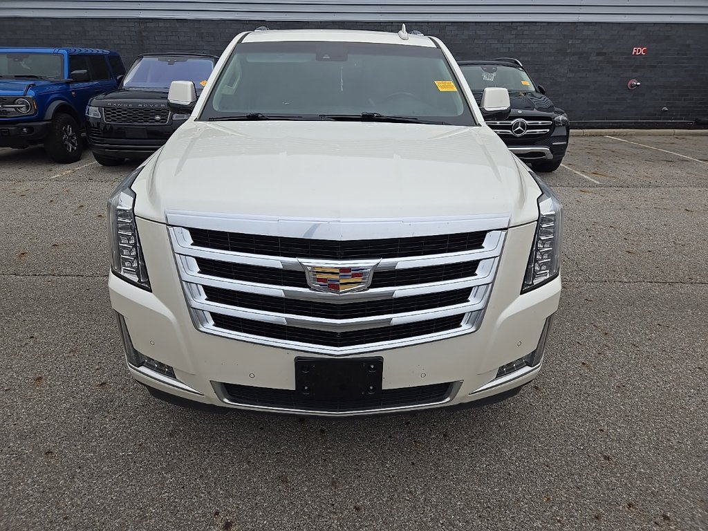Used 2015 White Cadillac Luxury image 2