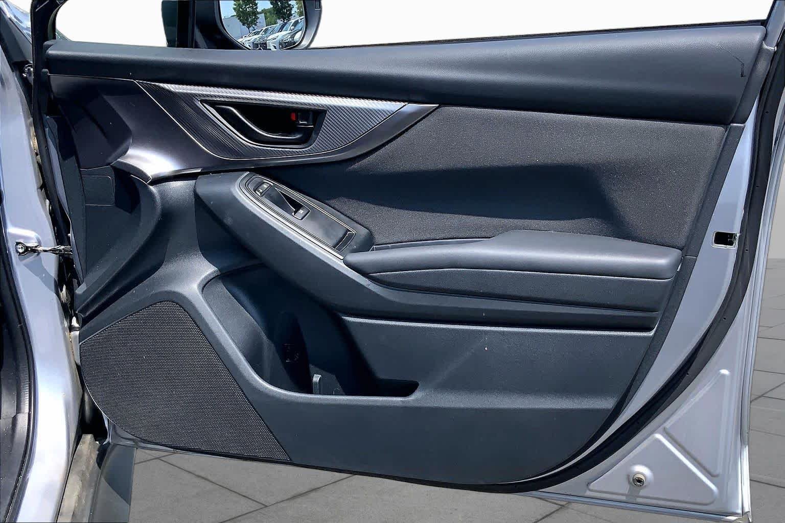Used 2022 Ice Silver Metallic Subaru  image 23
