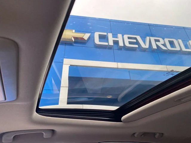 Used 2015 Red Chevrolet LT image 26