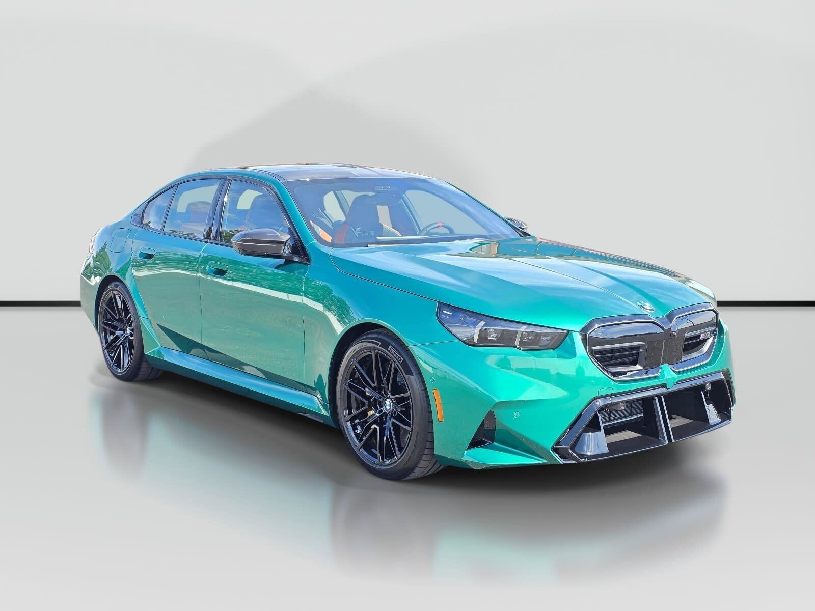 New 2027 Isle of Man Green Metallic BMW Base image 7