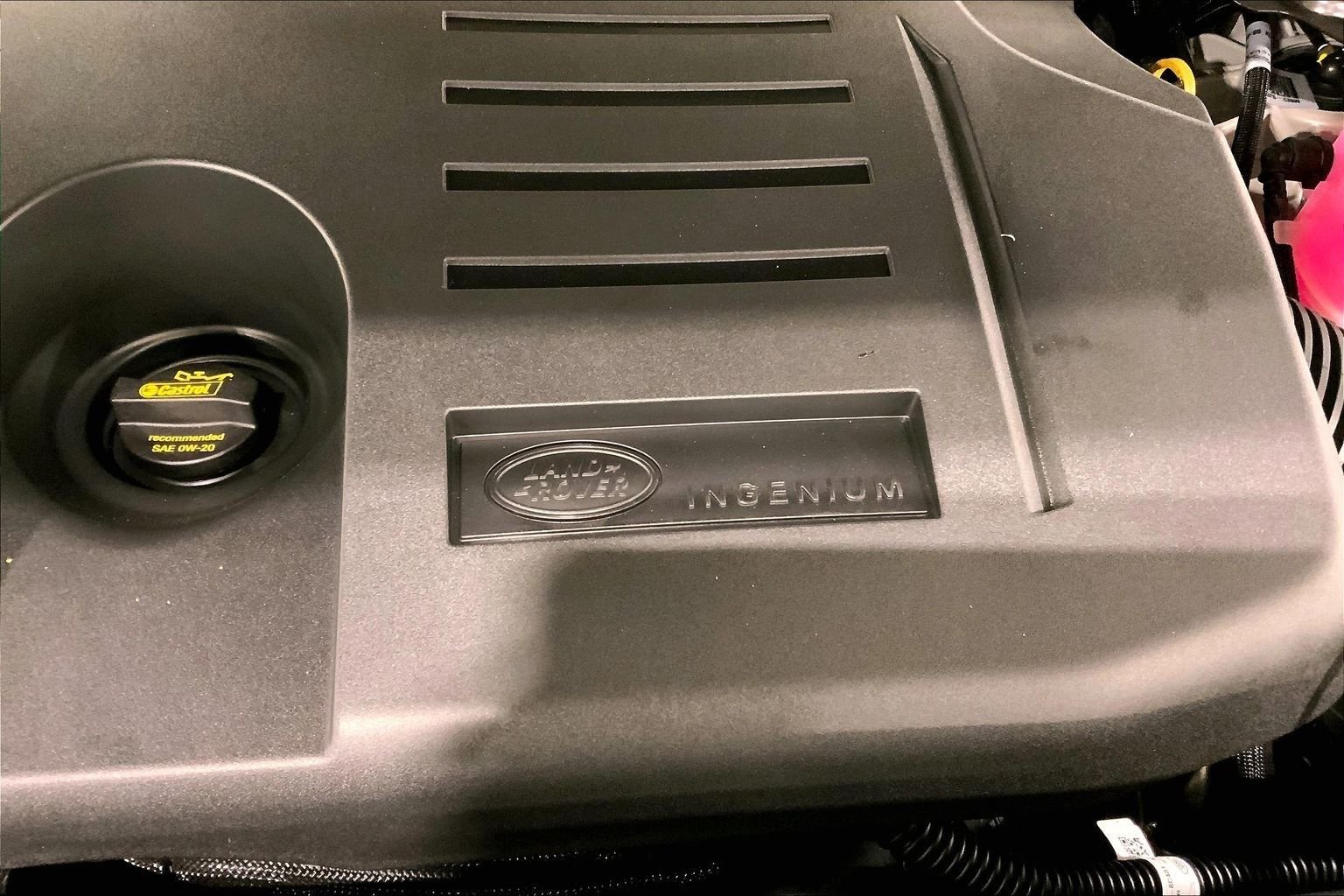 New 2026 Borasco Grey LAND ROVER Dynamic SE image 17