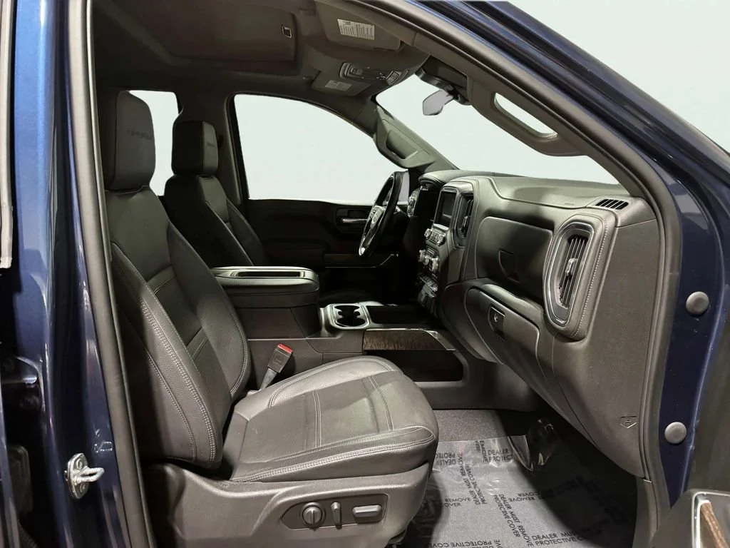 Used 2022 Pacific Blue Metallic GMC Denali image 29