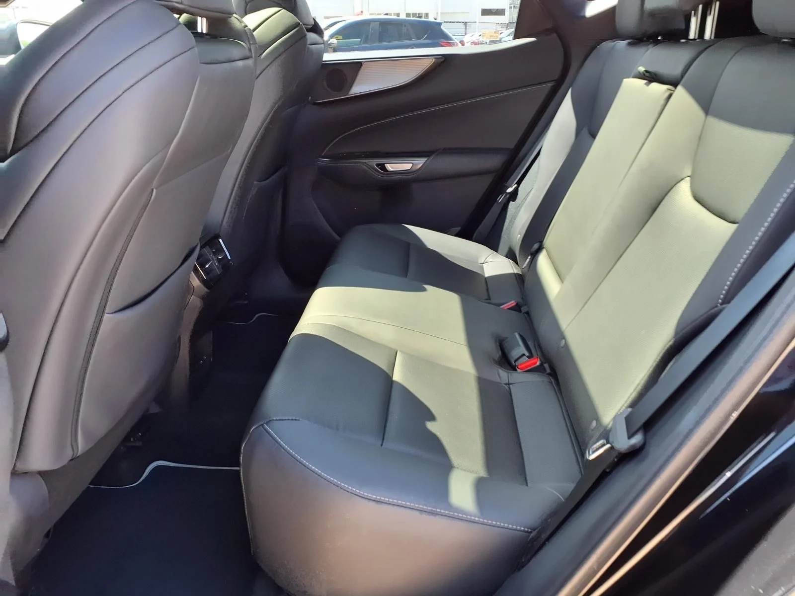 Used 2024 Black Lexus 350 F SPORT Handling image 18