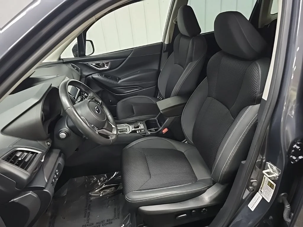 Used 2022 Gray Subaru Premium image 32
