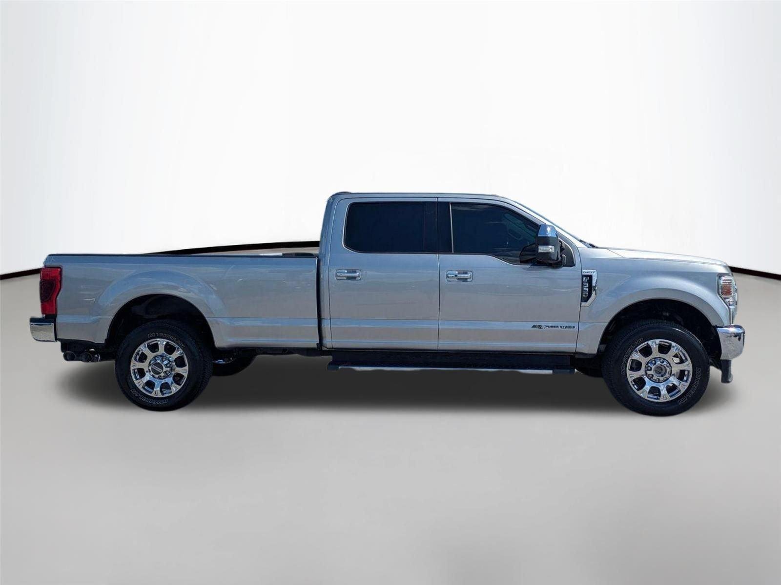 Used 2020 Iconic Silver Metallic Ford LARIAT image 4