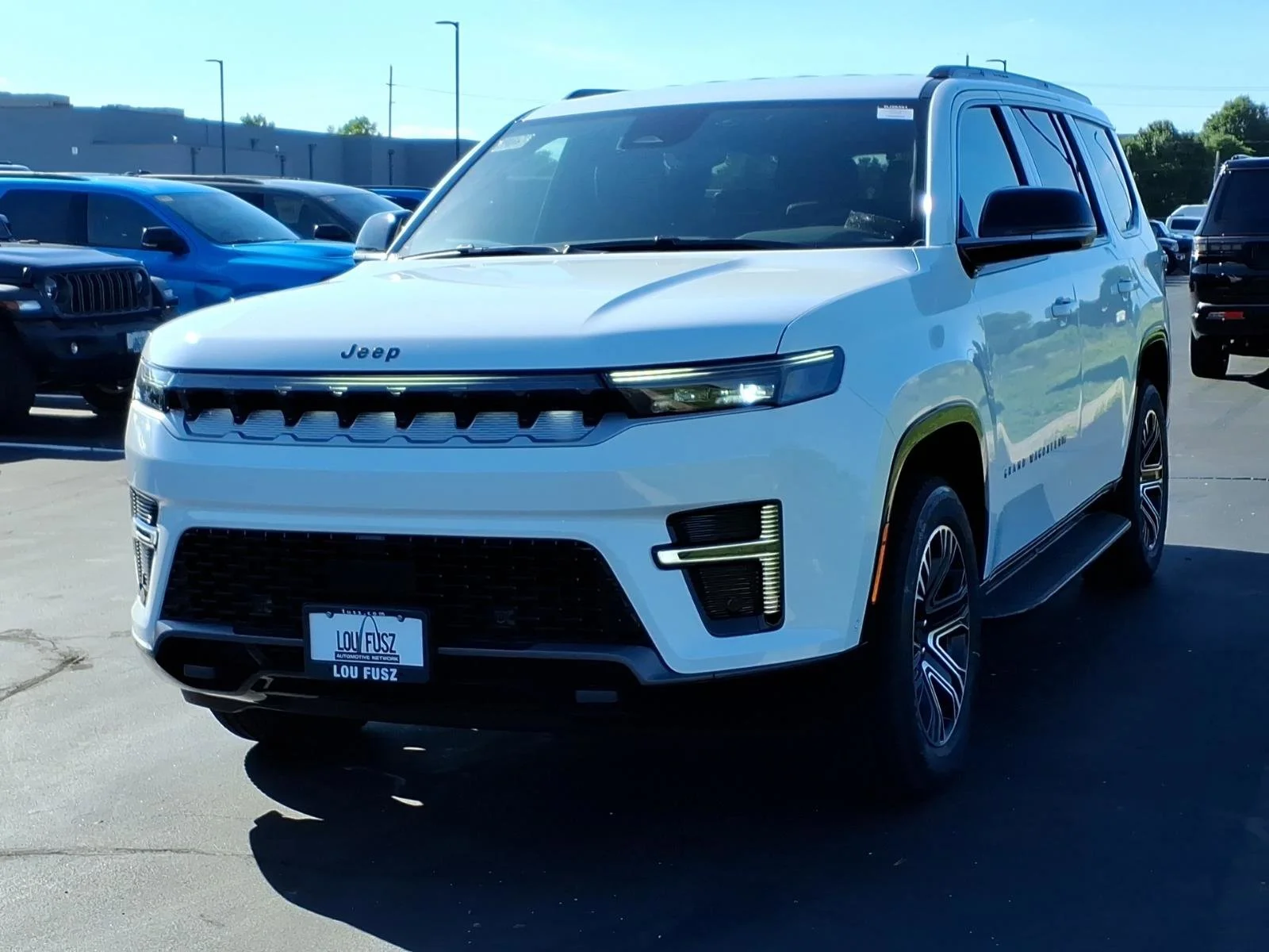 New 2026 Bright White Clearcoat Jeep  image 2