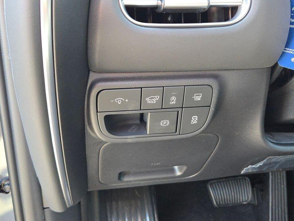 New 2026 Gray Hyundai SEL AWD image 23