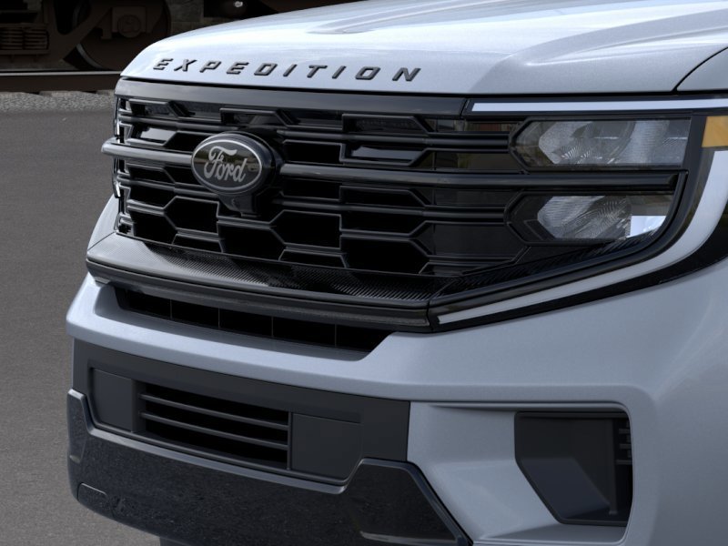 New 2026 Glacier Gray Metallic Tri-Coat Ford Platinum image 17