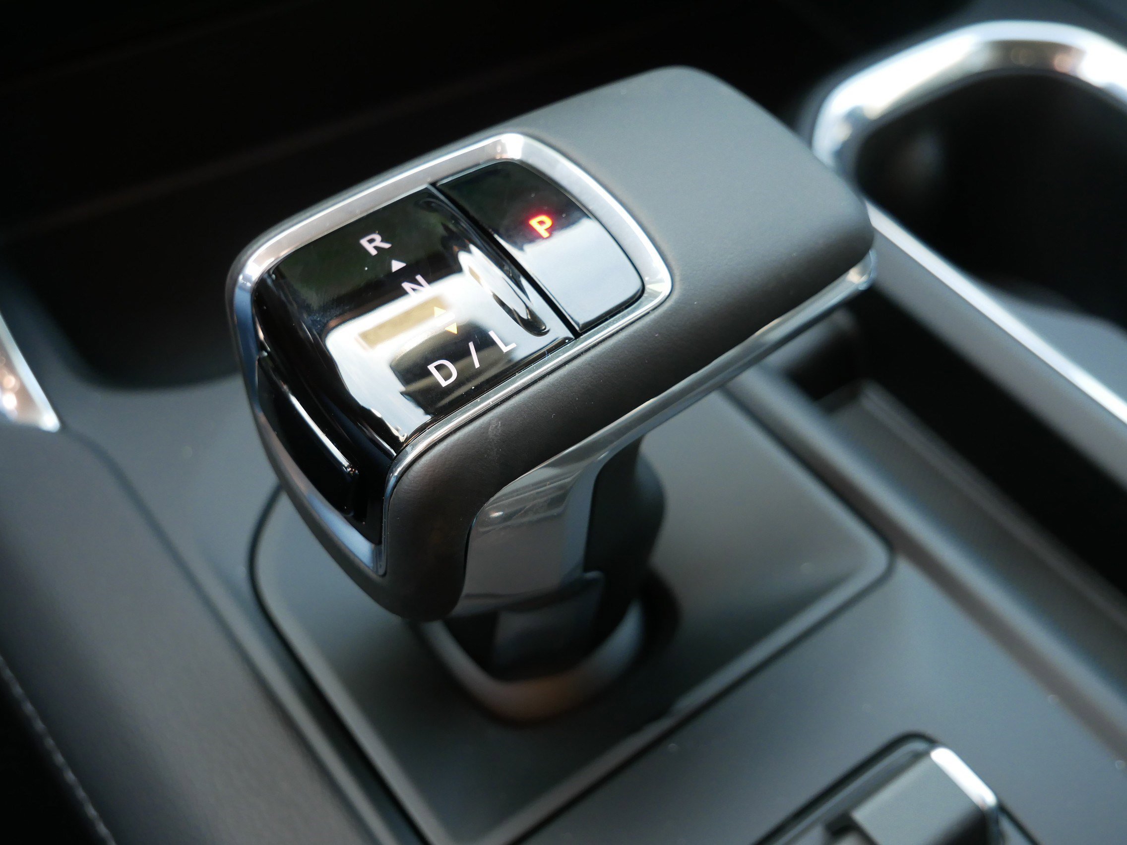2026 GMC Sierra 1500 Denali - Photo 9