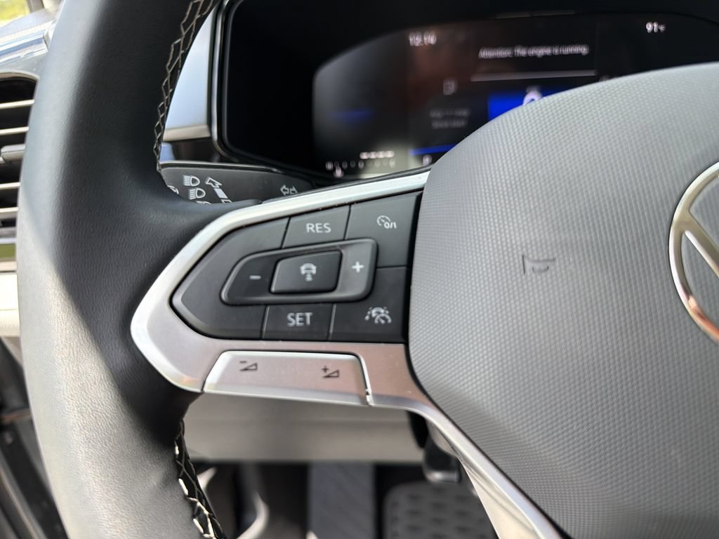 2025 Volkswagen Taos S - Photo 27