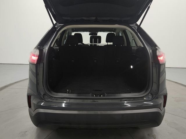 Used 2021 Gray Ford SE image 29