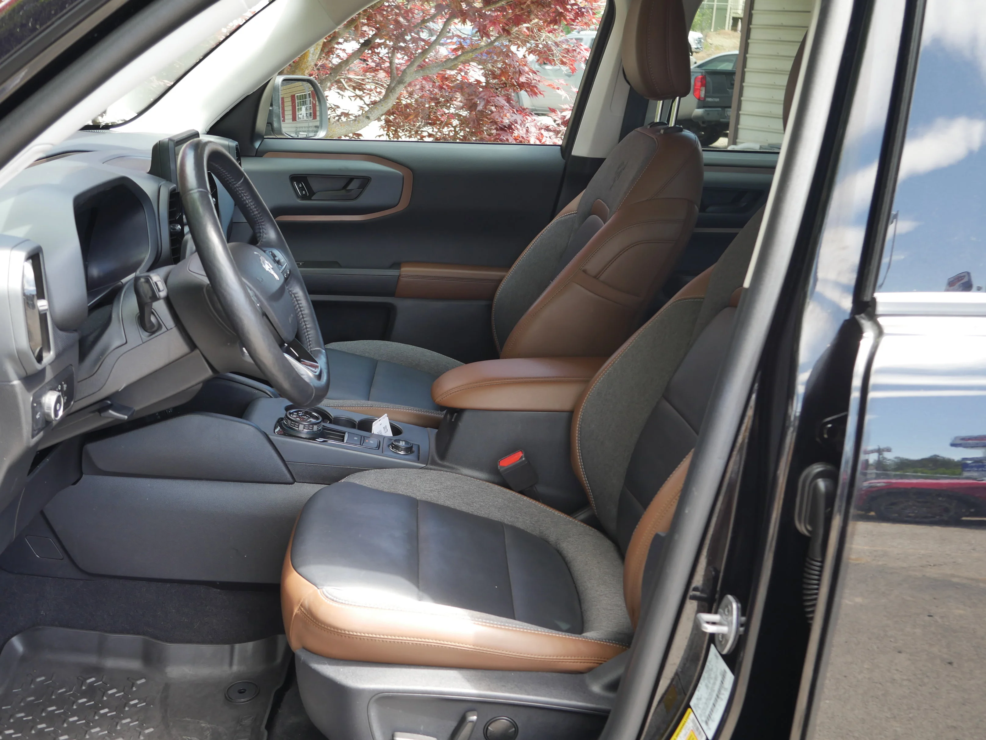 Certified Used 2023 Shadow Black Ford Outer Banks image 3