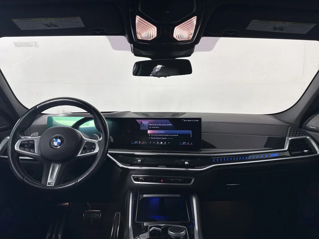 Used 2024 Black BMW xDrive40i image 18