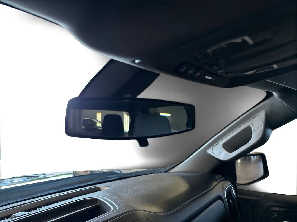 Used 2020 Shadow Gray Metallic Chevrolet LT image 29