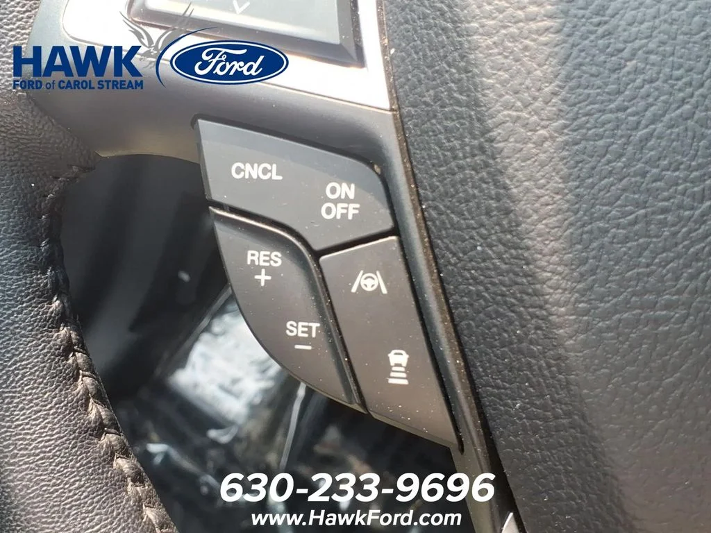 Used 2023 Red Ford SEL image 23