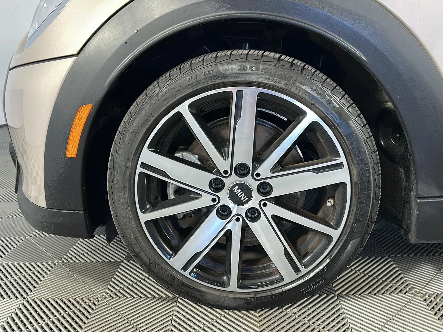 Used 2024 Rooftop Grey Metallic MINI Cooper S image 7