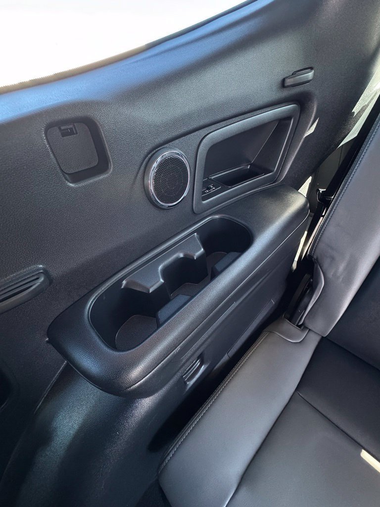 Used 2023 Crystal Black Silica Subaru Onyx Edition image 28