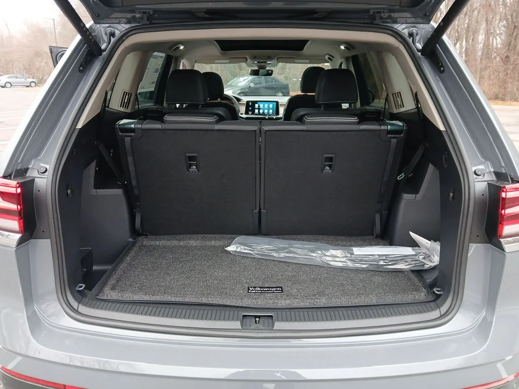New 2026 Gray Volkswagen 2.0T SE w/Technology image 22