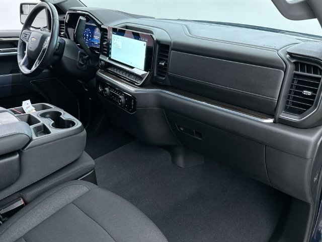 2022 Chevrolet Silverado 1500 LT - Photo 13