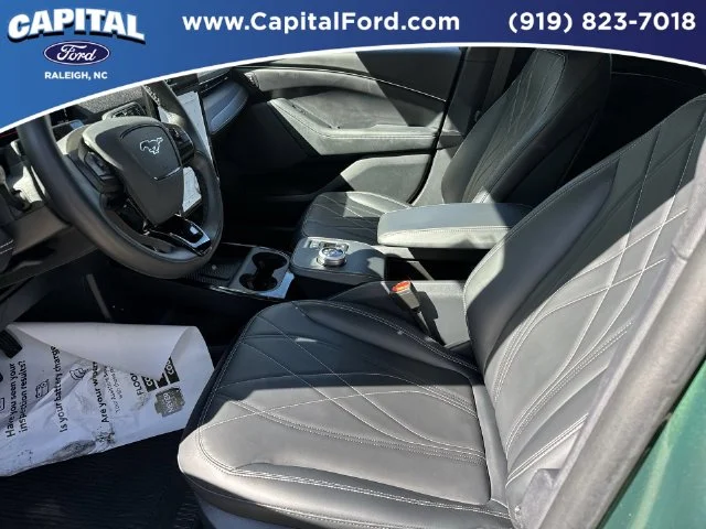 Used 2024 Green Ford Select image 19