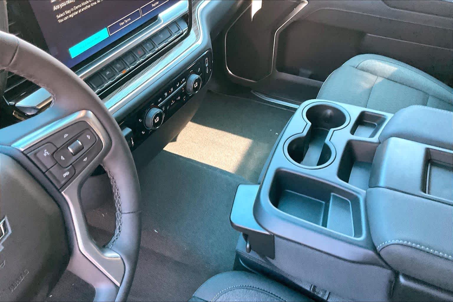 2026 Chevrolet Silverado 1500 RST - Photo 7
