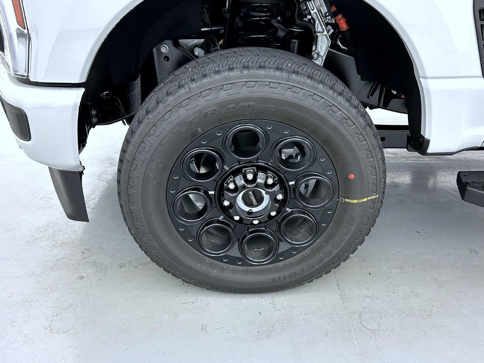 New 2026 Avalanche Ford Lariat image 22