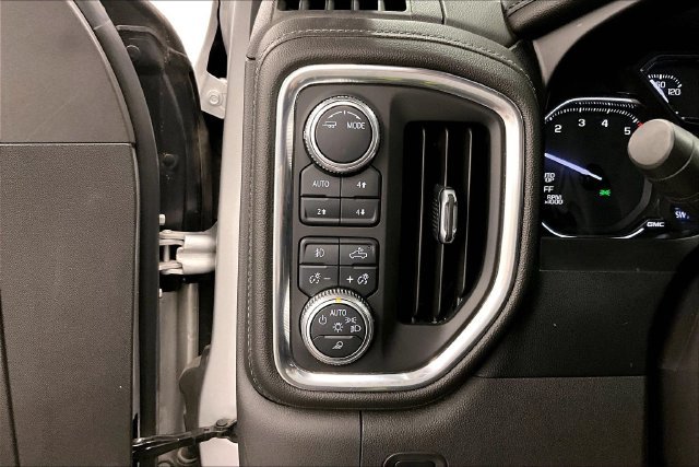 Used 2021 Quicksilver Metallic GMC SLT image 37