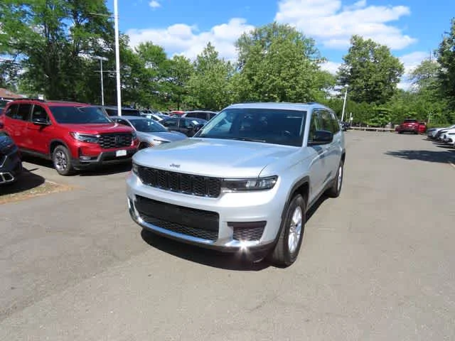 2022 Jeep Grand Cherokee L Laredo