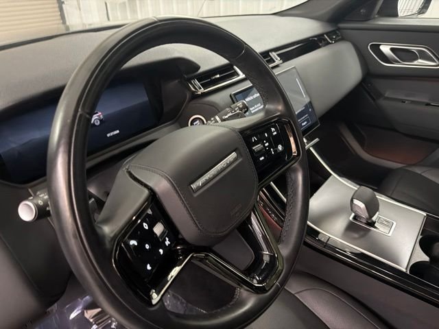 Certified Used 2025 Black Land Rover Dynamic SE image 11