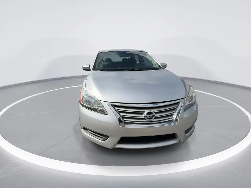 Used 2015 Silver Nissan S image 3