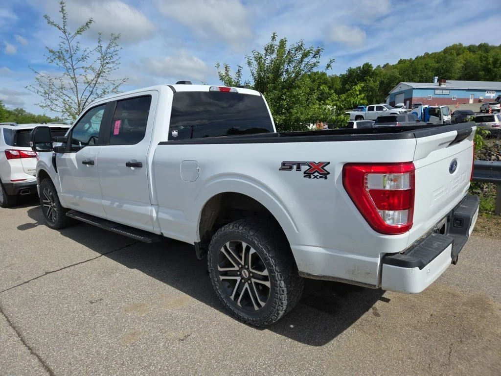 Certified Used 2022 White Ford XL image 4