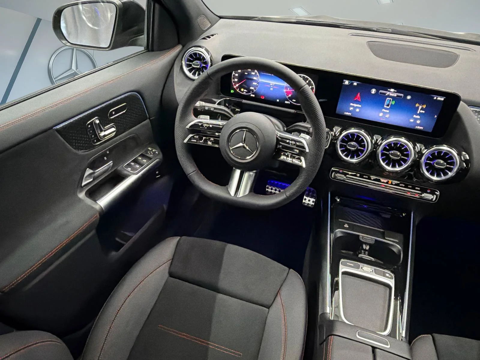 Used 2026 Black Mercedes-Benz GLA 250 image 21