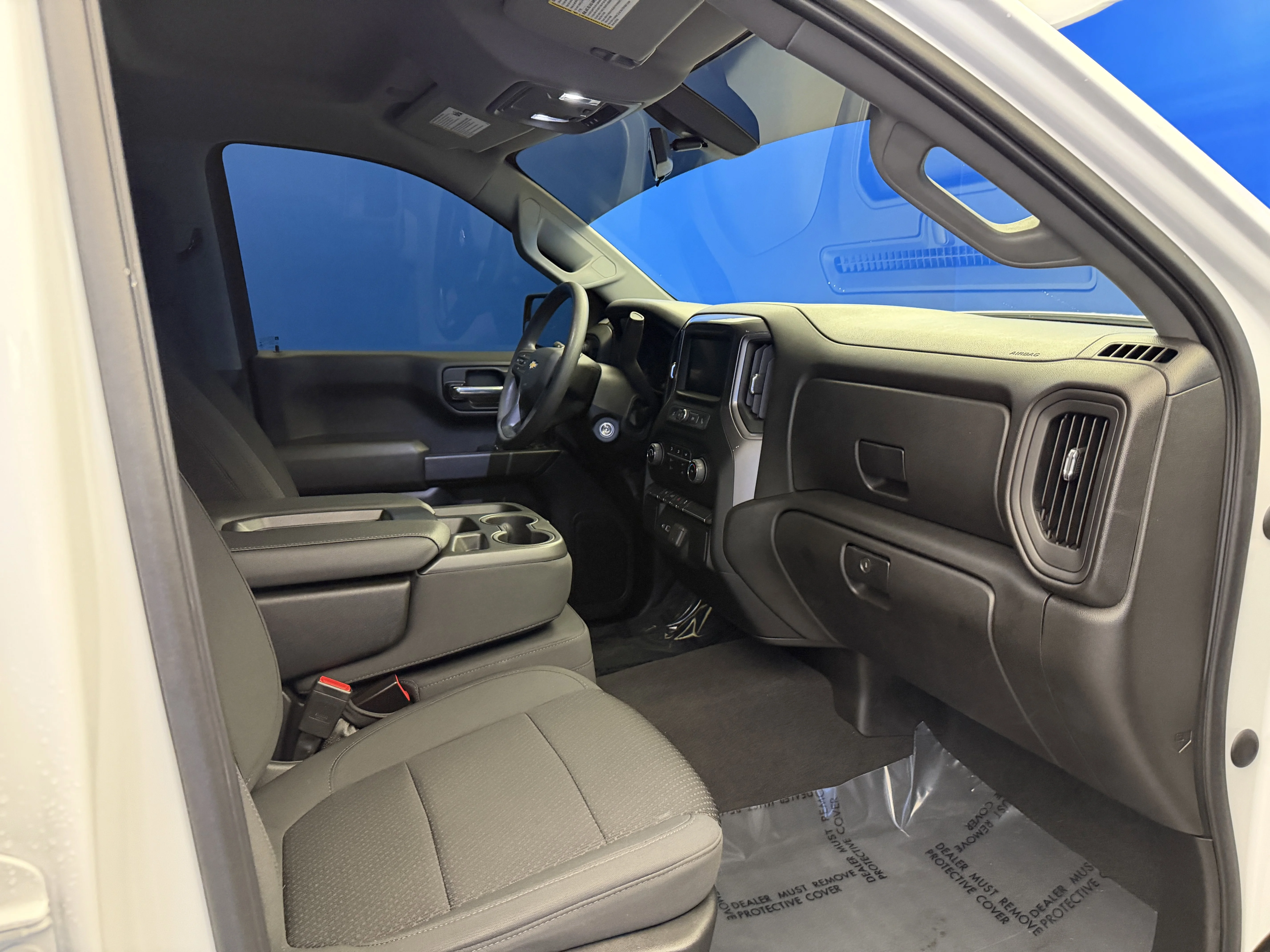 Used 2022 Summit White Chevrolet Custom image 23