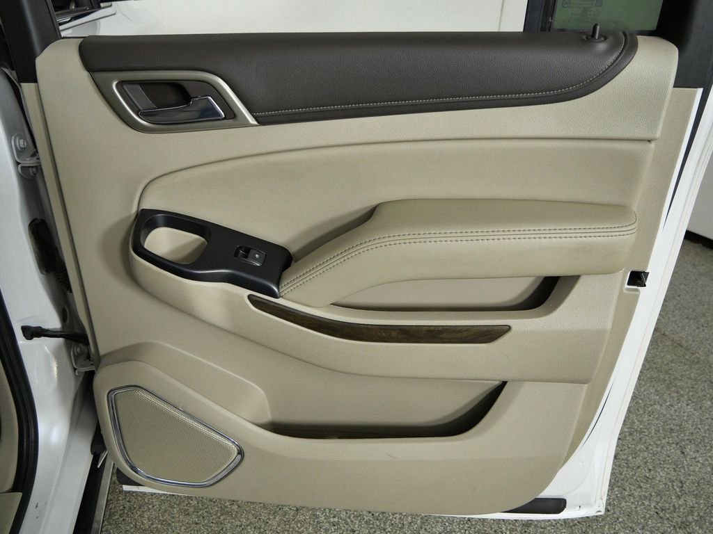 Used 2018 White GMC Denali image 25