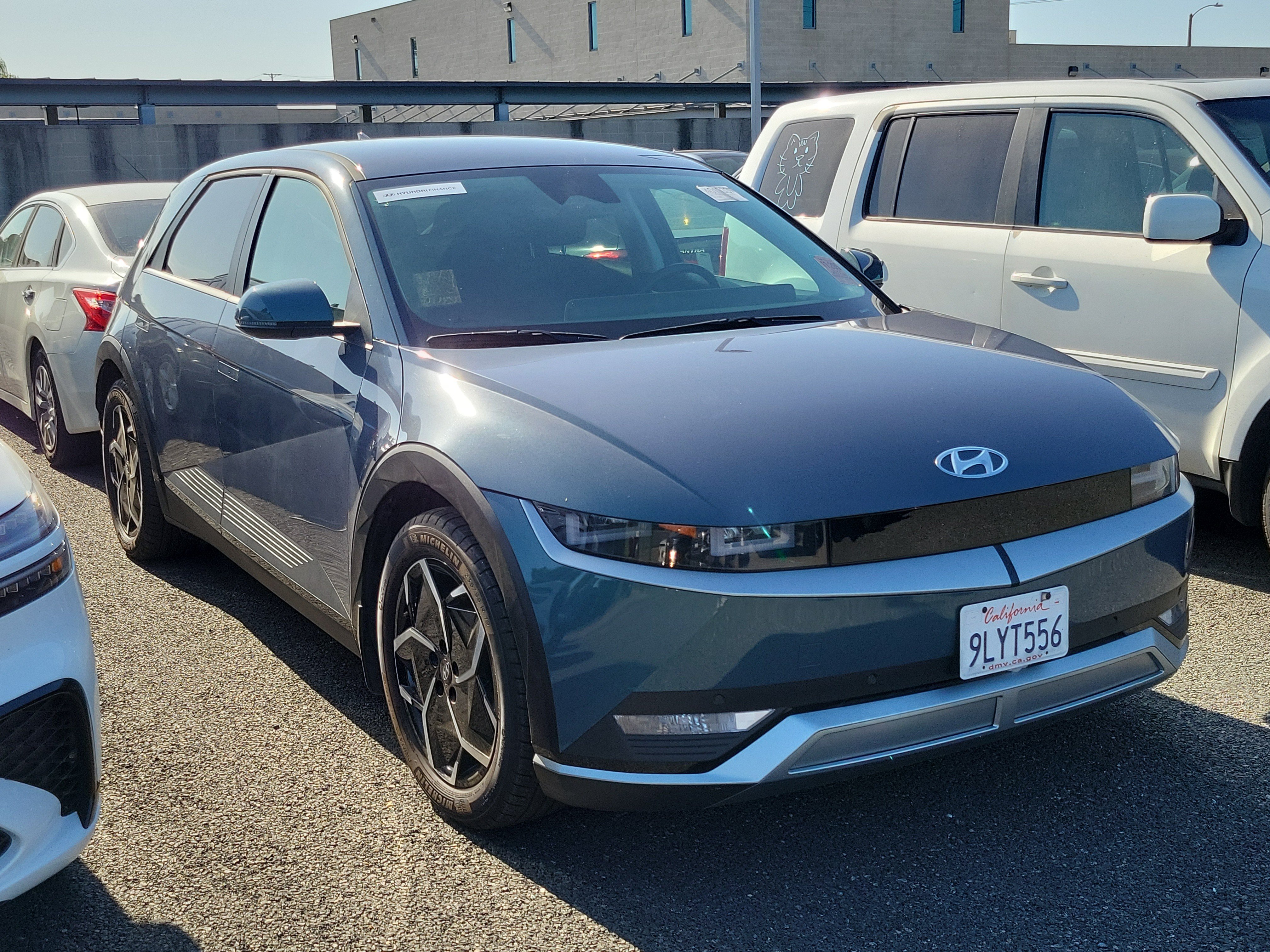Certified Used 2024 Digital Teal Hyundai SEL image 3