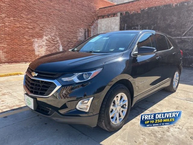 Used 2018 Mosaic Black Metallic Chevrolet LT image 1