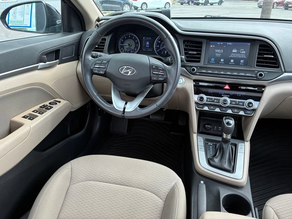 2020 Hyundai Elantra Value Edition - Photo 10