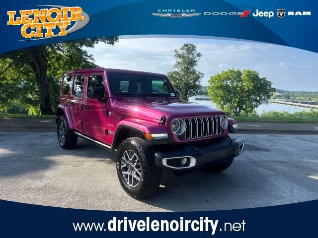 Used 2024  Jeep Sahara image 1