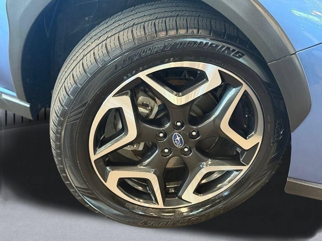 Used 2019 Blue Subaru 2.0i Limited image 20