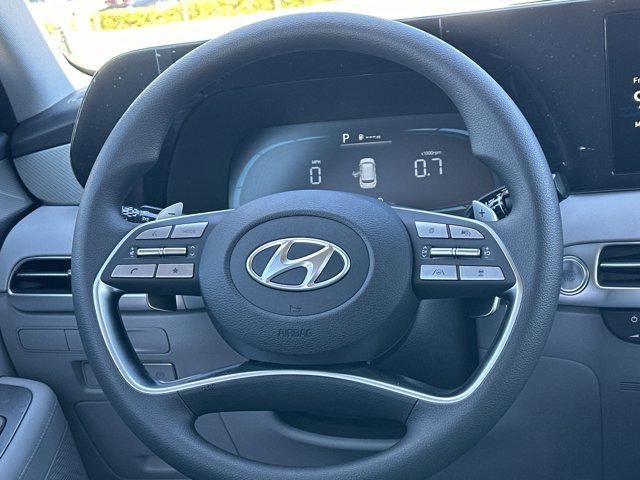 2025 Hyundai Palisade SE - Photo 20