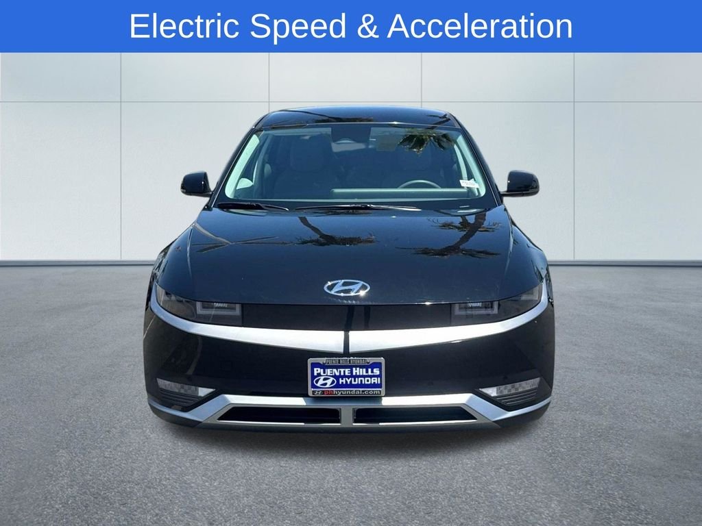 Certified Used 2024 Black Hyundai SEL image 2